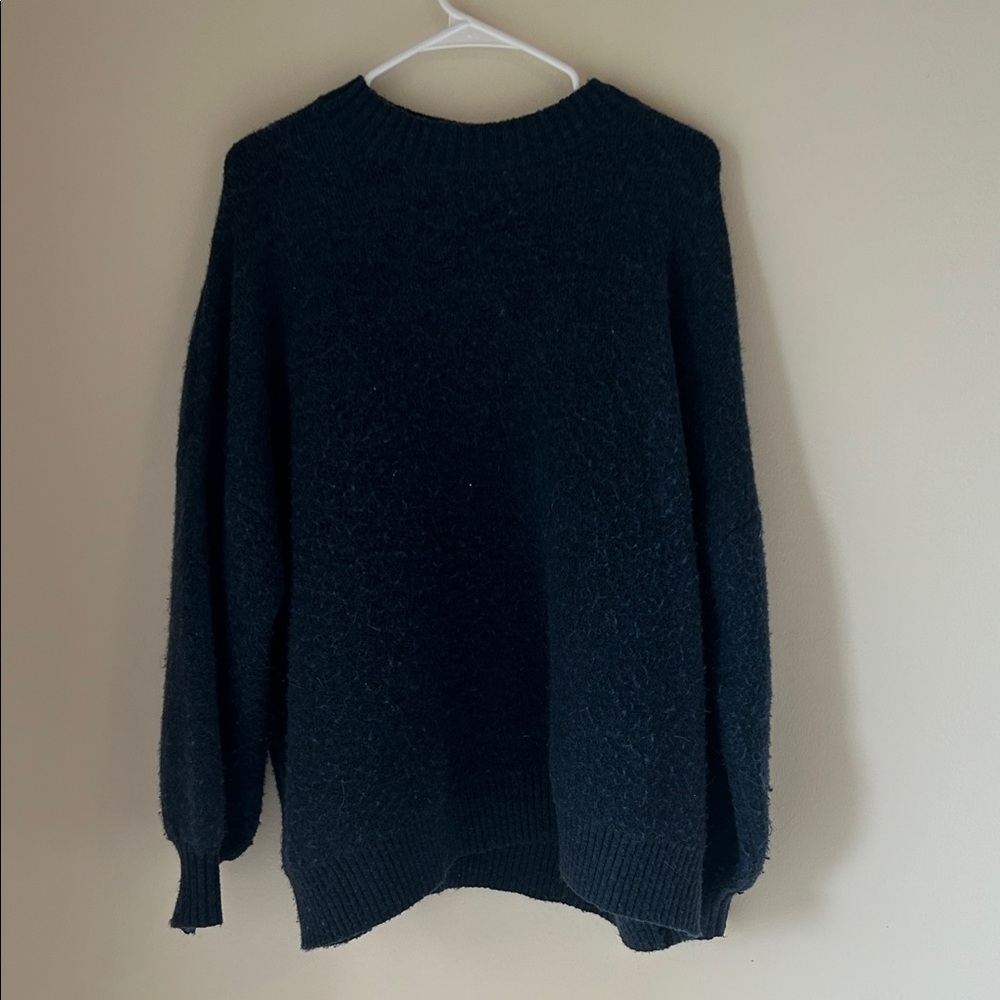 Vrg Grl Navy Sweater Size Small